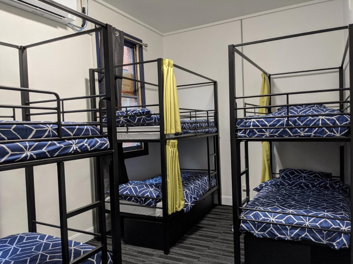 Bed 6-Bed Female Dormitory Room